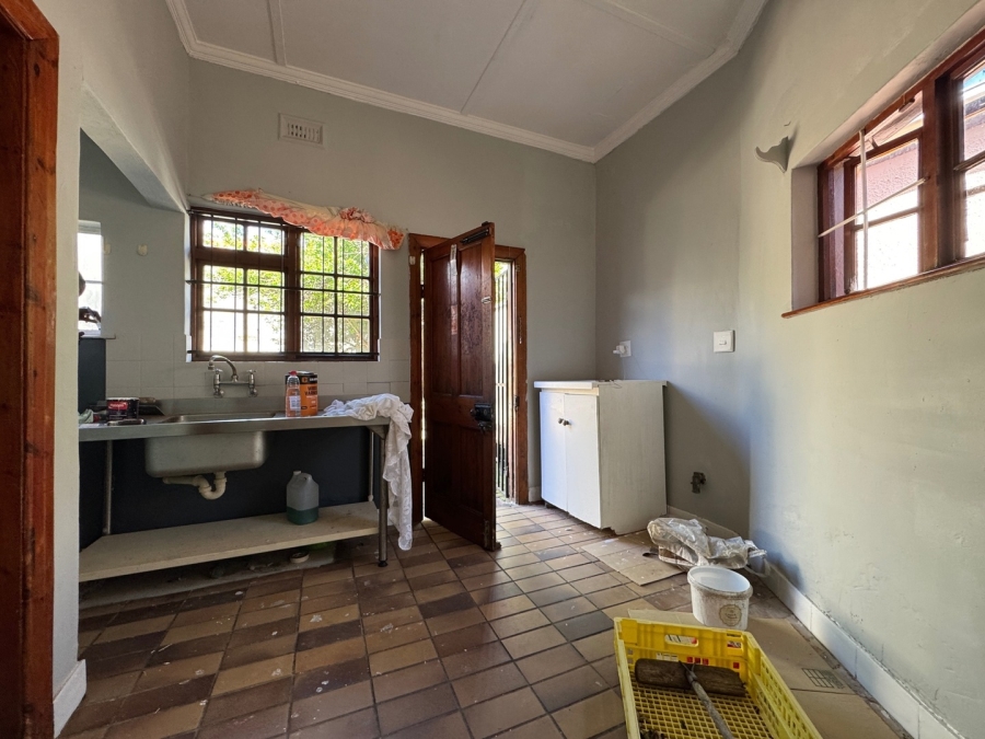To Let 2 Bedroom Property for Rent in Observatory Western Cape